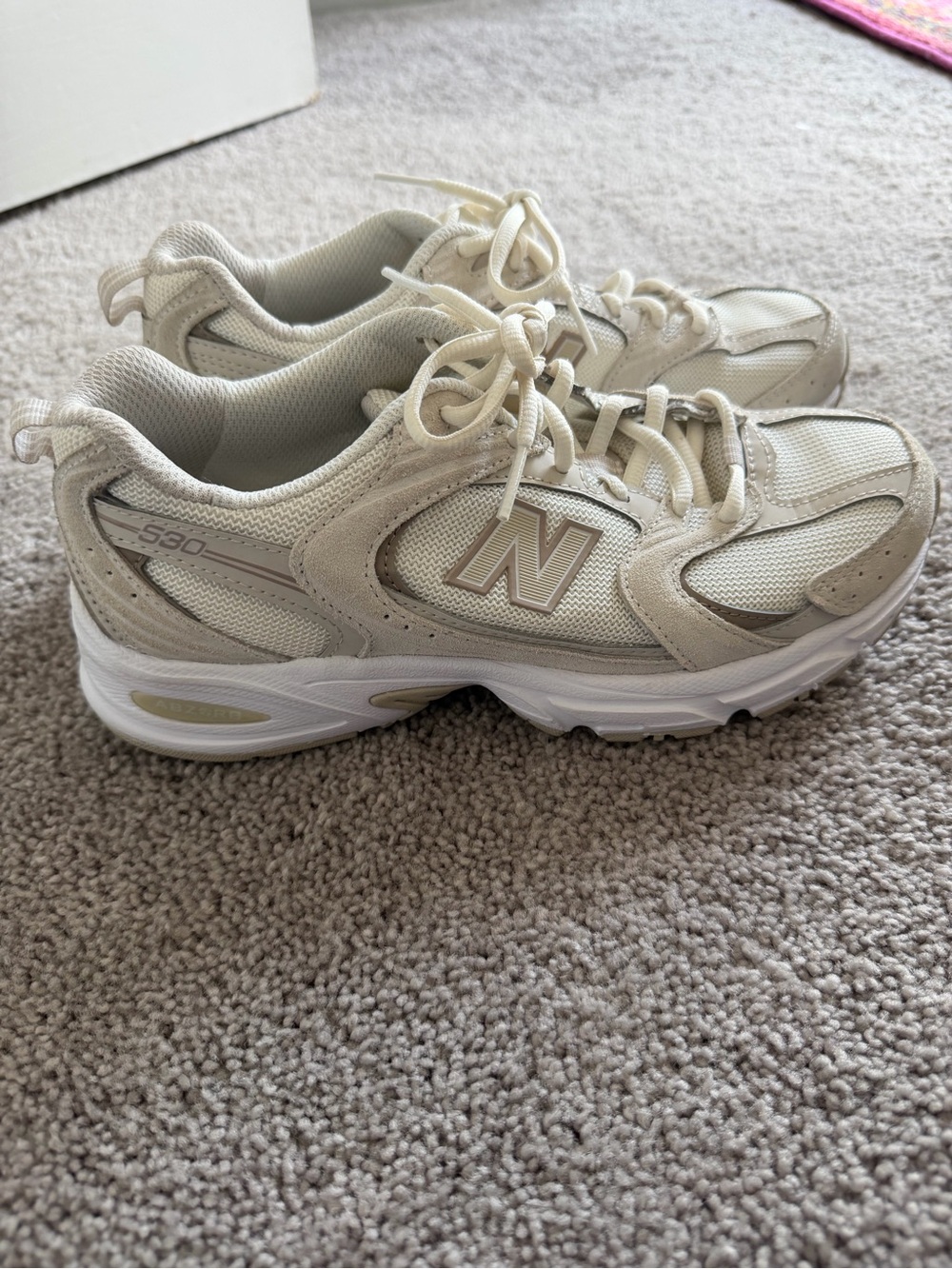 New Balance Women's 530 Sneakers in Off-White/Cream
